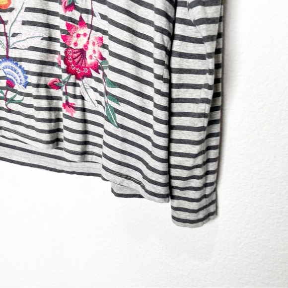 Johnny Was Sandra Split Jersey Striped Embroidered Long Sleeve Tee Small - Picture 8 of 13